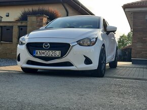 Mazda 2 1.5 benzin 66kw 2020 - 2