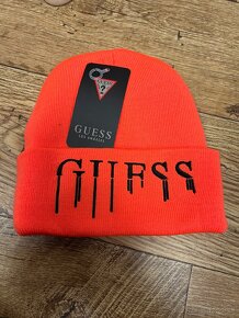 Oranzova ciapka guess - 2