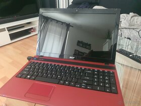 Acer Aspire 5742 series - 2