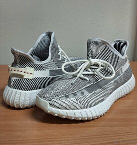 • Adidas Yeezy veľkosti 43 1:1 • - 2