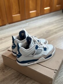 Jordan 4 Retro Military Blue EU44 - 2