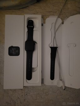 Apple Watch SE 2022 GPS 44mm Midnight Sport Band - 2