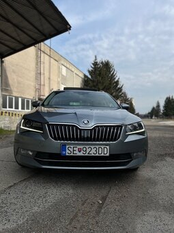 Skoda superb 3 combi 2 TDi 110 kW dsg - 2