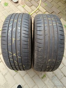 Dunlop 215/55 R16 - 2