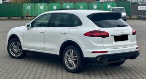 Porsche cayenne - 2