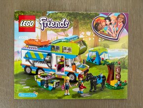 Lego Friends 41339 - Mia a jej karavan - 2