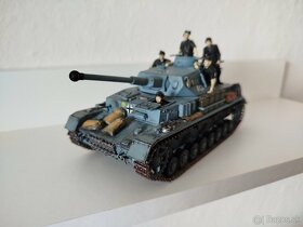 Model tanku Panzer IV Ausf. F2 - 2