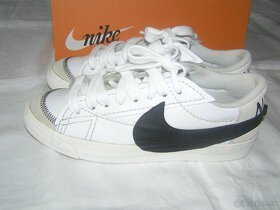 Pekné tenisky  Nike Blazer Low 77 Jumbo - 2