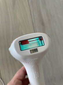 Predám epilator Philips Lumea - 2