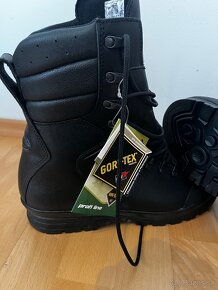 Zimné Goretex kanady - 2