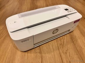 Farebná atramentová tlačiareň so skenerom HP DeskJet 3750 - 2