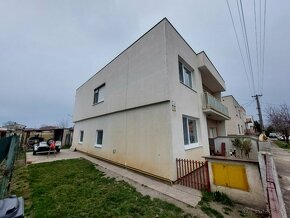 Čiastočne zrekonštruovaný, praktický, 6izbový RD v Topoľníko - 2