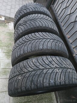 Celorocne pneu 2ks zanovne 245/45  R19 - 2