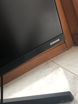 Monitor Samsung F24T350 24” - 2