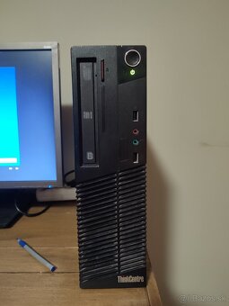 PC Lenovo ThinkCentre M72e - 2