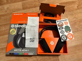 Predam sluchadla SteelSeries Arctis Nova 1 Black - 2