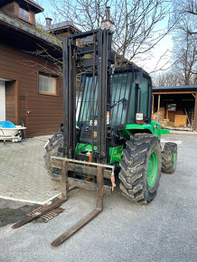 JCB vysokozdvižný vozík 4x4 - 2