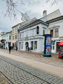 Prenájom obch. priestoru v Košiciach - Hlavná ul., prízemie - 2