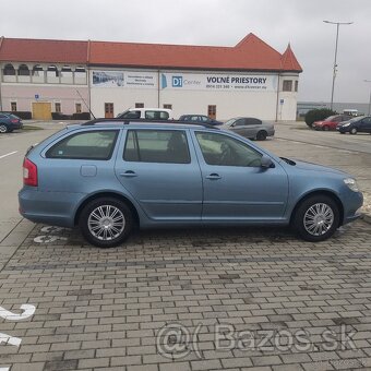 Śkoda Octavia 2 1,6 TDI DSG 77 KW COMBI Rezervované - 2