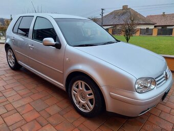 Volkswagen Golf 1.9 TDI 81Kw - 2