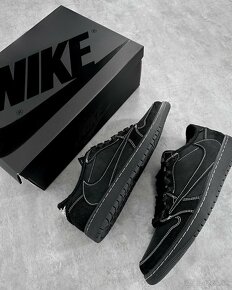 Nike x Travis Scott Air Jordan 1 Low OG "Black Phantom" - 2