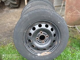 Ford FOCUS mk 1 .185/65 r14 - 2