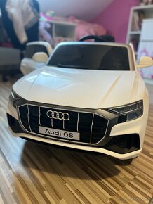 Detské autíčko Audi Q8 originál - 2