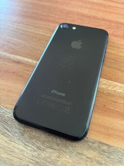 iPhone 7 32GB Čierny - 2