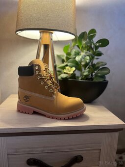 Timberland Premium 6 Inch Boot - 2