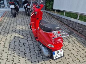 Predám skútra značky Vespa - 2