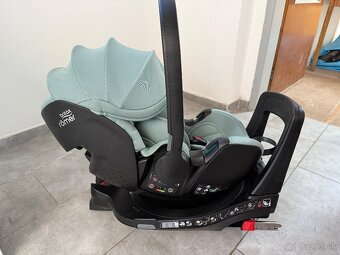 Britax Romer Baby Safe 5Z2 - 2