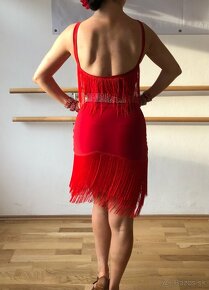Červené strapcové šaty na latinskoamerické tance - 2
