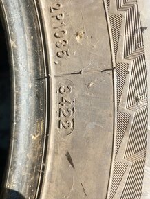 Predam pneu 235/65 R17 - 2