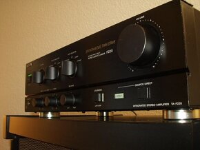 SonyTa-f220 - 2