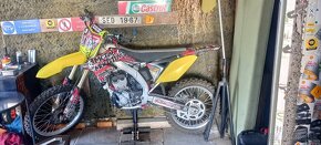 Ponúkam crossu Suzuki 2015 FMF výfuk vstrek 250ka - 2