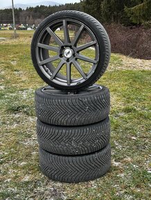 5x112 r19 8,5J ET45 + celorocne 235/35 ZR19 - 2