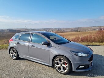 ford focus ST - 2