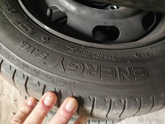 Predám letné pneu 195/65 r15 - 2