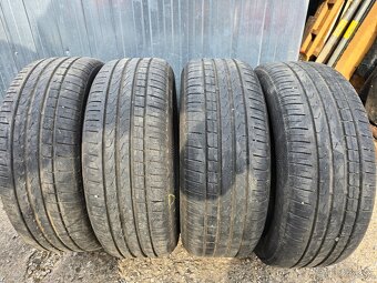 Pirelli Cinturato P7 205/55 R17 - 2