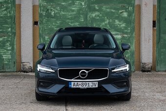 Volvo V60 D4 Momentum A/T - 2