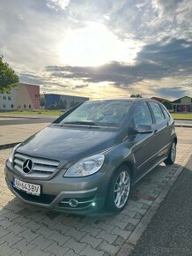 Mercedes Benz B200cdi 2010 - 2