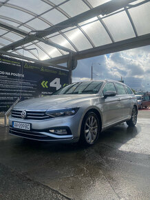 Volkswagen Passat B8 Variant 2.0 TDI / DSG - 2