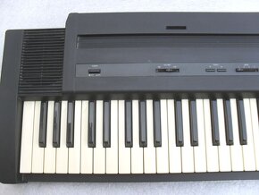 Digitální piano Roland EP-7e - 2