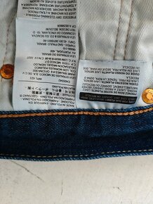 LEVIS 501 31/32 námornícka  modra panske rifle džínsy - 2