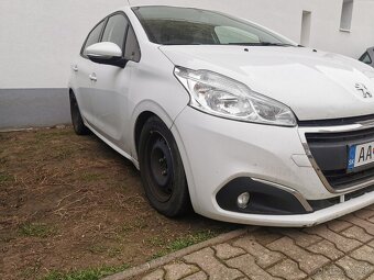 Peugeot 208 - 2