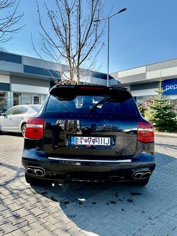 Porsche Cayenne 4.8 GTS - 2