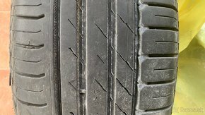Letne pneu Nokian wetproof 235/55R17 - 2