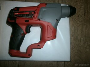 Predam vrtacie kladivo Milwaukee M12CH-0 - 2