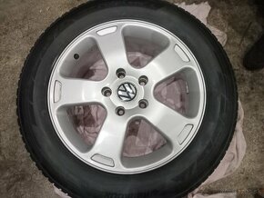 PREDÁM elektrony na vw touareg 235/60 R18 zimné - 2