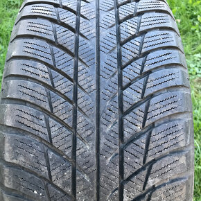 Zimné penu Briggestone 205/55 r16 - 2